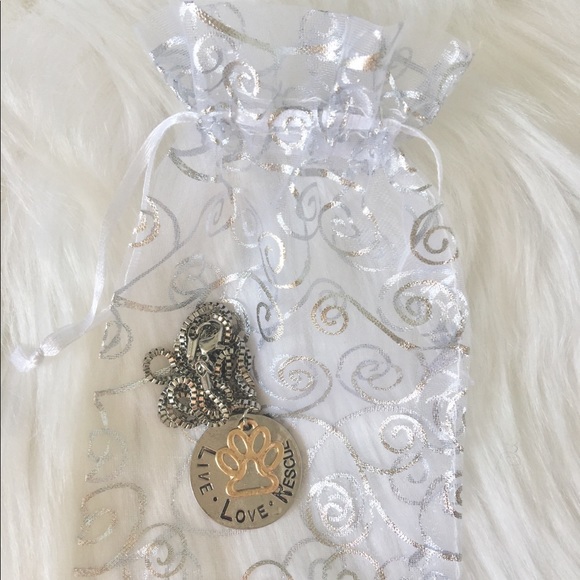 Live, Love, Rescue Necklace - Picture 8 of 8